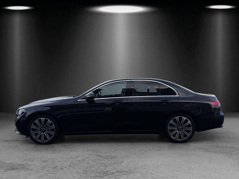 Gebraucht Mercedes E300 211 PS (155 kW) 2020 Schwarz Limousine
