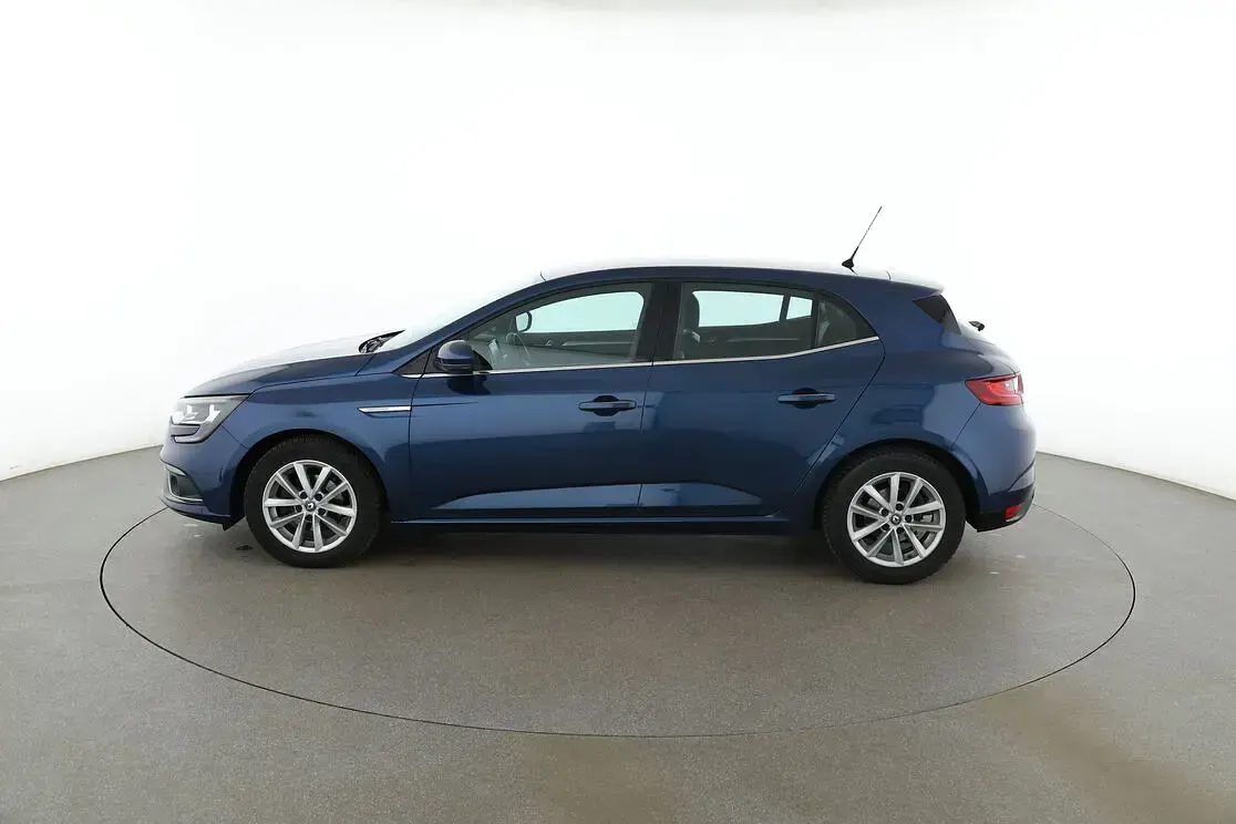Gebraucht Renault Mégane IV Intens 110 PS (80 kW) 2016 Blau Limousine