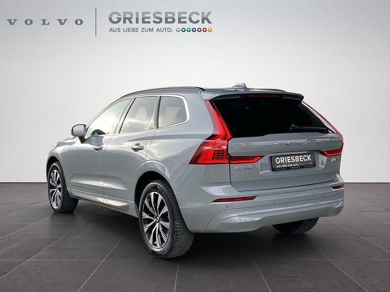 Gebraucht Volvo XC60 Core 250 PS (183 kW) 2024 Grau SUV