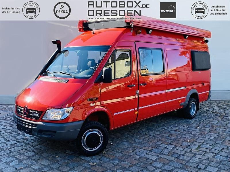 Feuerrot Gebraucht 2006 Mercedes 416 Van | 44.950 € - Bild 1/4