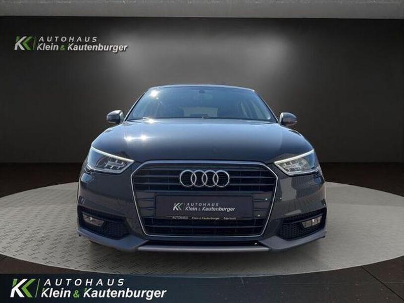 Gebraucht Audi A1 Admired 125 PS (91 kW) 2018 Grau Limousine