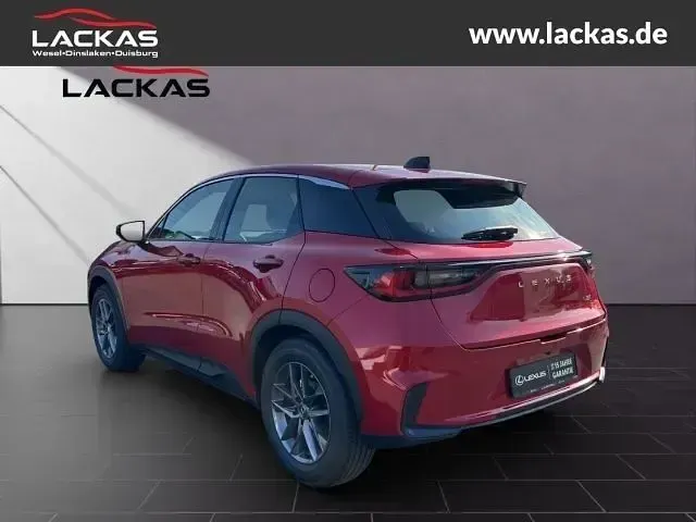 Usata Lexus LBX 136 CV (100 kW) 2024 Rosso SUV