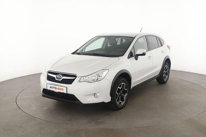 Weiß Gebraucht 2014 Subaru XV Comfort SUV | 15.790 € (Teuer) - Bild 1/3