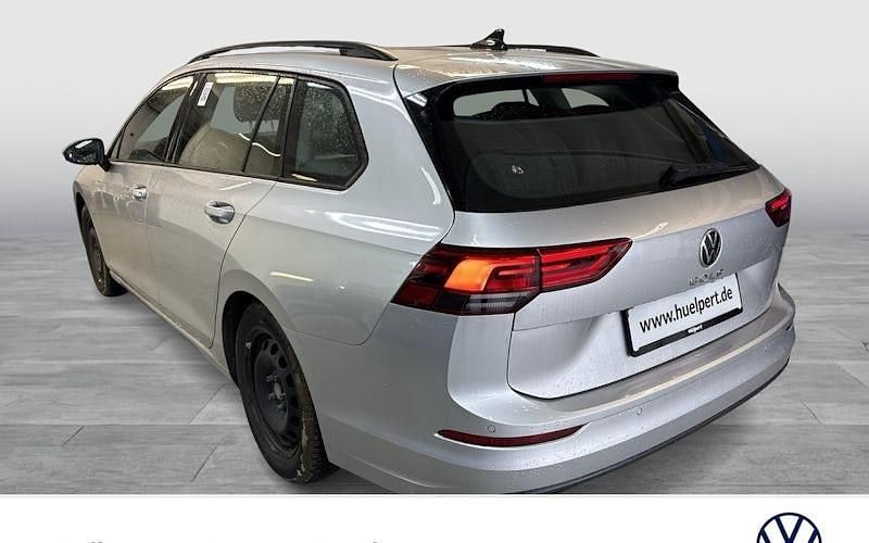 Gebraucht VW Golf VIII Life 150 PS (110 kW) 2022 Reflexsilber metallic Kombi