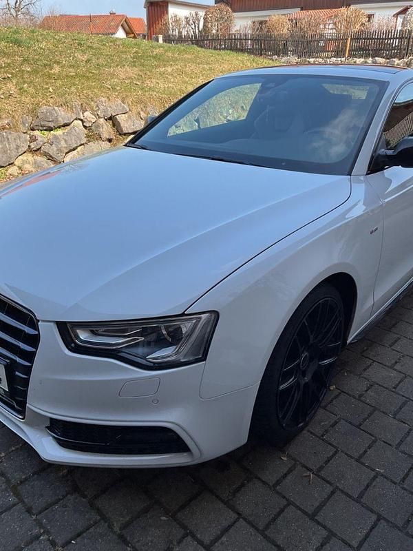 Gebraucht Audi A5 Sport 245 PS (180 kW) 2013 Weiß Coupé
