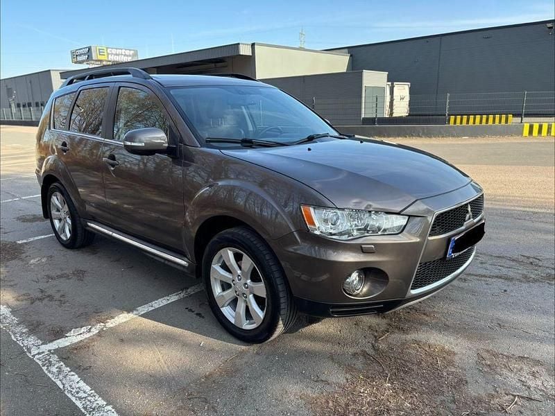 Brugt Mitsubishi Outlander 156 HK (114 kW) 2012 Brun SUV