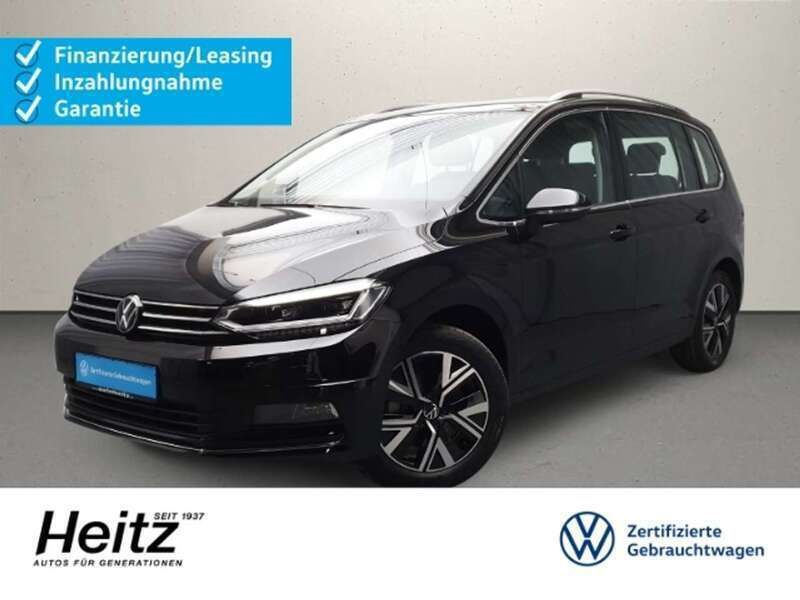 Deep black perleffekt Gebraucht 2024 VW Touran Highline Van / Kleinbus | 43.490 € - Bild 1/4