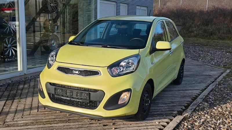 Grün Gebraucht 2014 Kia Picanto Edition 7 Kleinwagen | 3.999 € (Superpreis) - Bild 1/4