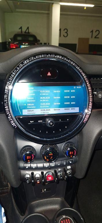 Gebraucht Mini John Cooper Works 178 PS (130 kW) 2021 Rot Kleinwagen