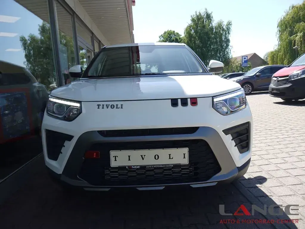 Neu SsangYong Tivoli 163 PS (119 kW) 2025 Weiß SUV