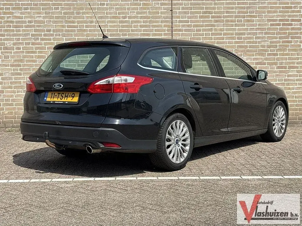 Gebraucht Ford Focus Titanium 150 PS (110 kW) 2012 Schwarz Kombi