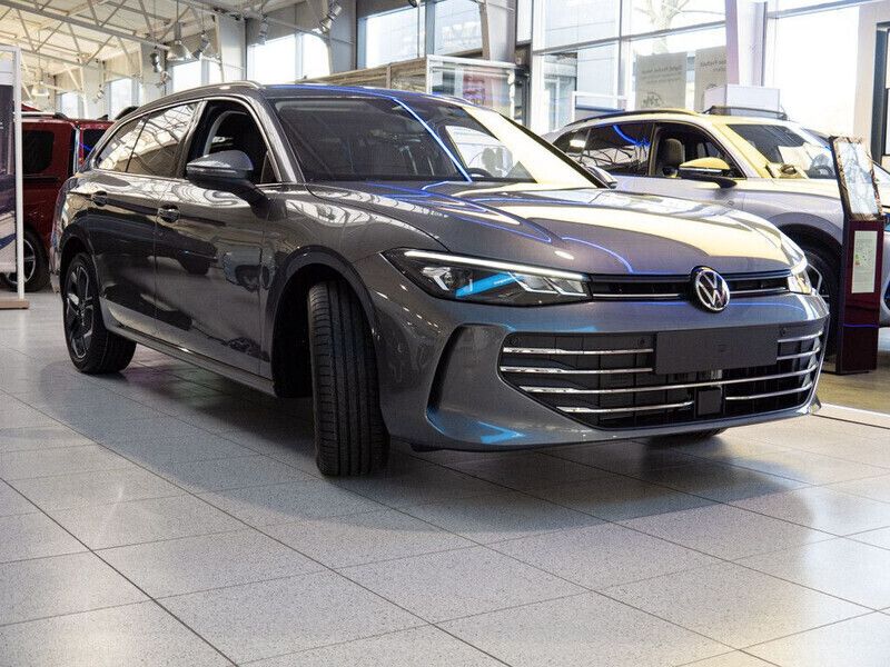 Gebraucht VW Passat Business 150 PS (110 kW) 2022 Othercolor Kombi