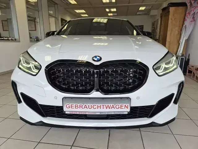 Gebraucht BMW M135 Performance 306 PS (225 kW) 2019 Weiß Kleinwagen