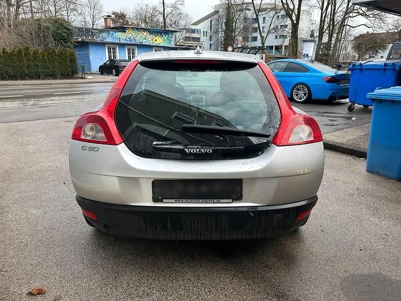 Gebraucht Volvo C30 108 PS (79 kW) 2007 Silber Kleinwagen