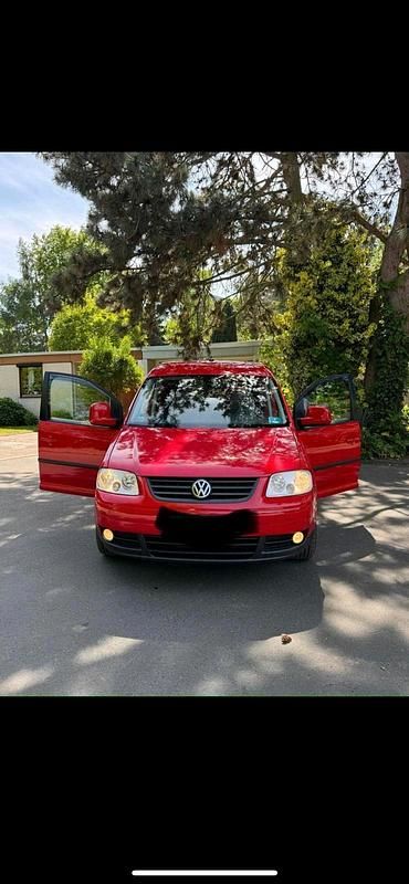 Gebraucht VW Caddy 140 PS (102 kW) 2010 Rot Van / Kleinbus