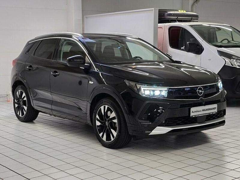 Schwarz Gebraucht 2022 Opel Grandland X Ultimate SUV | 25.950 € (Etwas zu teuer) - Bild 1/4