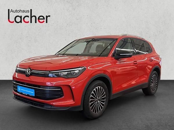 Gebraucht VW Tiguan Goal 150 PS (110 kW) 2025 Rot (persimmon red metallic) SUV