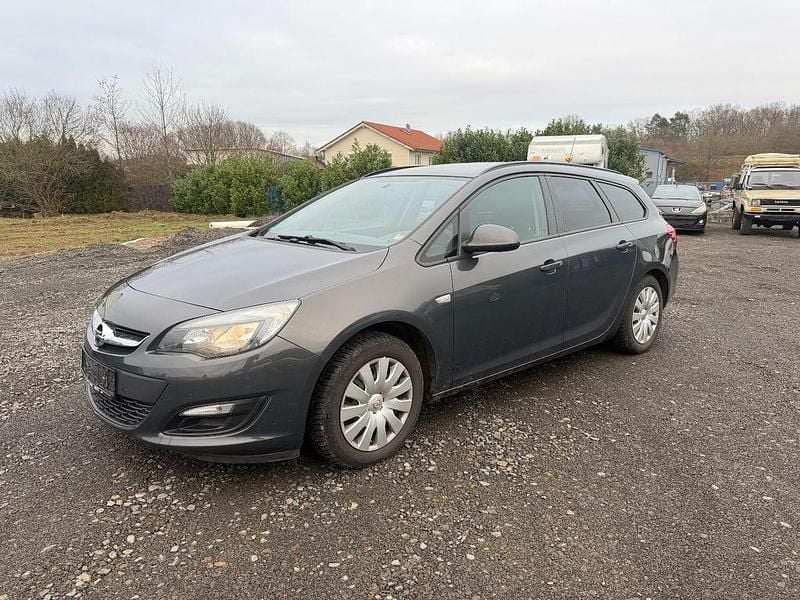 Grau Gebraucht 2012 Opel Astra Kombi | 1.900 € (Guter Preis) - Bild 1/4