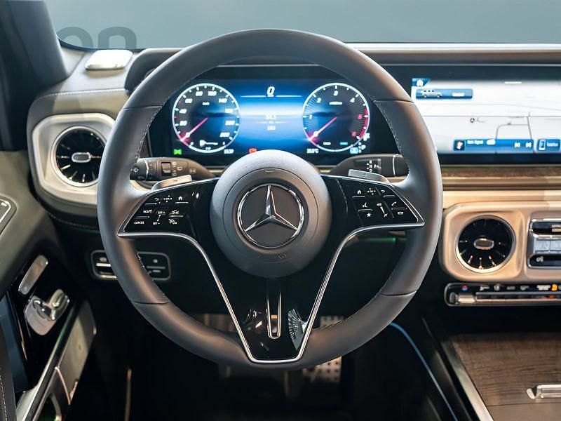 Neu Mercedes G450 367 PS (269 kW) 2025 Grün SUV