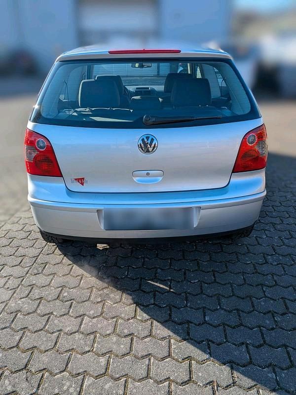 Gebraucht VW Polo Cricket 55 PS (40 kW) 2004 Silber Kleinwagen