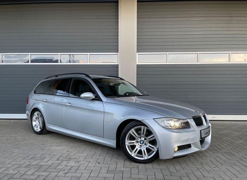 Gebraucht BMW 320 M Sport 163 PS (119 kW) 2007 Grau Limousine