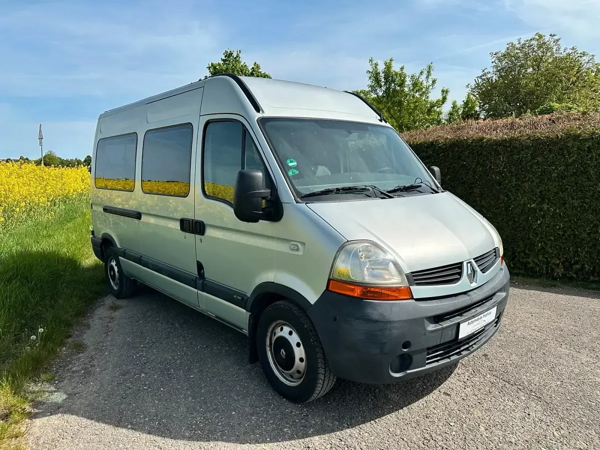 Używany Renault Master 120 KM (88 kW) 2007 Srebrny Minivan