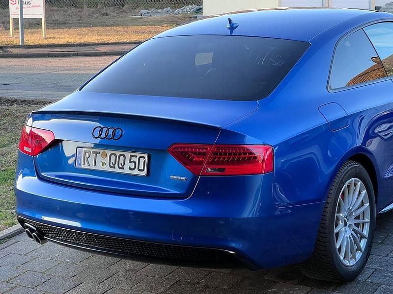 Gebraucht Audi A5 Sport 190 PS (139 kW) 2016 Blau Coupé