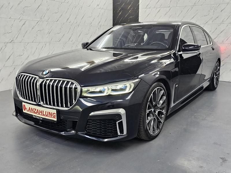 Blau Gebraucht 2019 BMW 745 Sport Line Limousine | 58.900 € - Bild 1/4