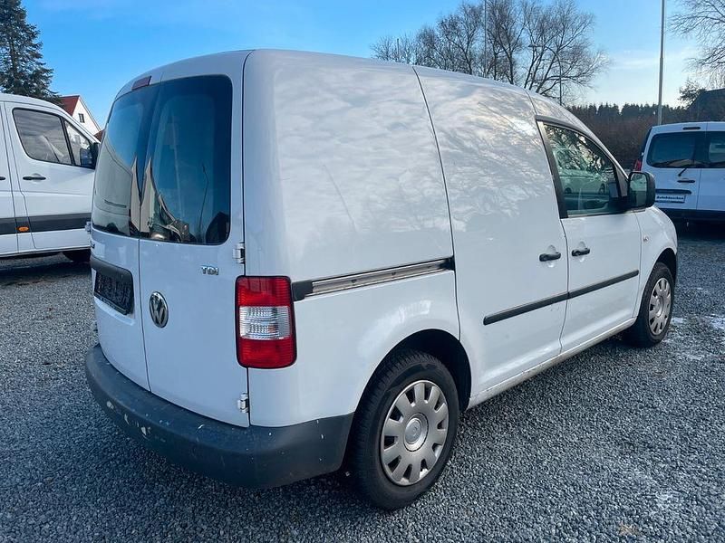 Gebraucht VW Caddy 105 PS (77 kW) 2010 Weiß Van / Kleinbus