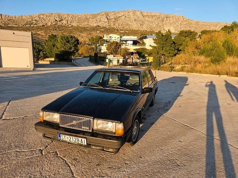 Gebraucht Volvo 760 136 PS (100 kW) 1987 Beige Limousine