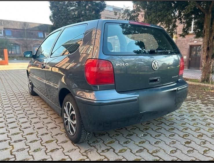 Gebraucht VW Polo 60 PS (44 kW) 2001 Grau Kleinwagen