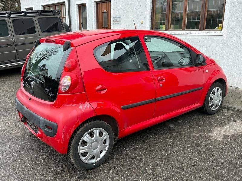 Gebraucht Peugeot 107 Filou 68 PS (50 kW) 2008 Rot Kleinwagen