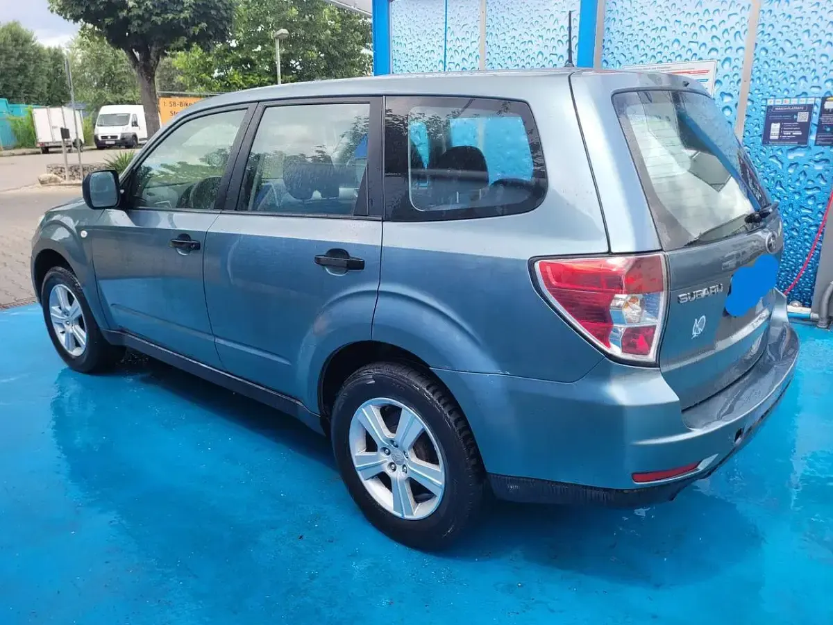 Gebraucht Subaru Forester Active 147 PS (108 kW) 2009 Sage green (m) SUV