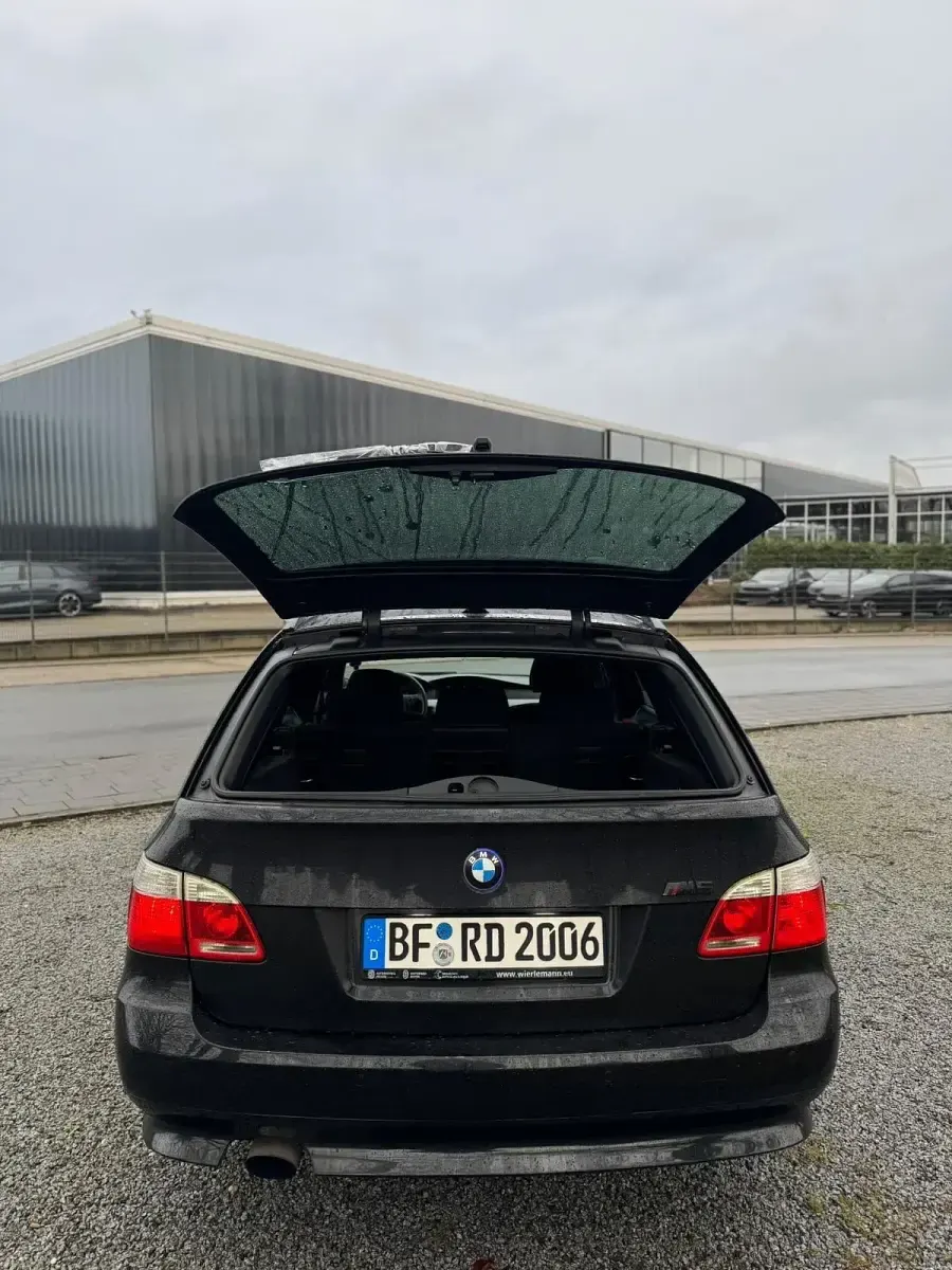 Gebraucht BMW 520 163 PS (119 kW) 2006 Schwarz Kombi