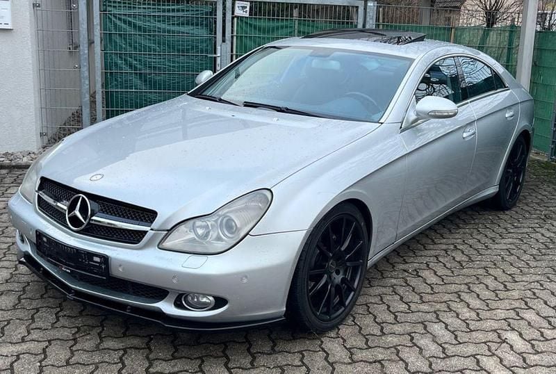 Silber Gebraucht 2007 Mercedes CLS320 Limousine | 5.990 € (Fairer Preis) - Bild 1/4