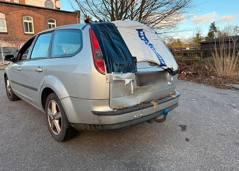 Gebraucht Ford Focus 100 PS (73 kW) 2007 Kombi