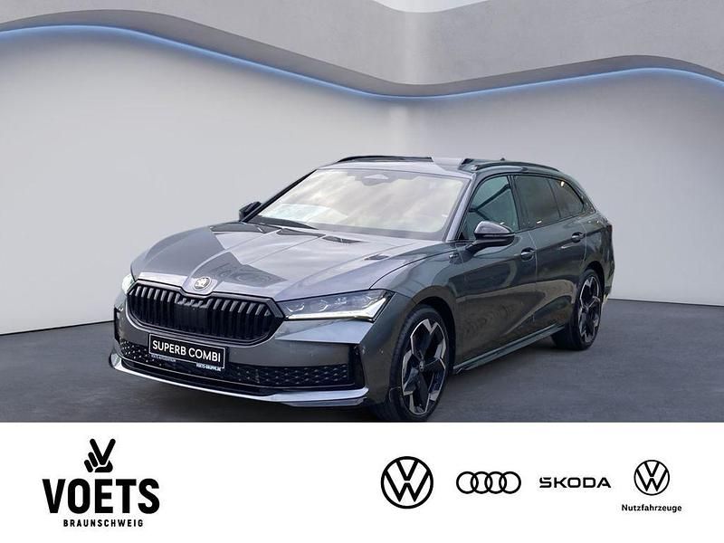 Graphitegrau metallic Neu 2025 Skoda Superb SportLine Kombi | 67.770 € - Bild 1/4