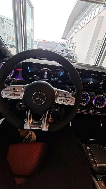 Schwarz Gebraucht 2024 Mercedes CLA35 AMG Advanced Kombi | 49.500 € (Etwas zu teuer) - Bild 1/4