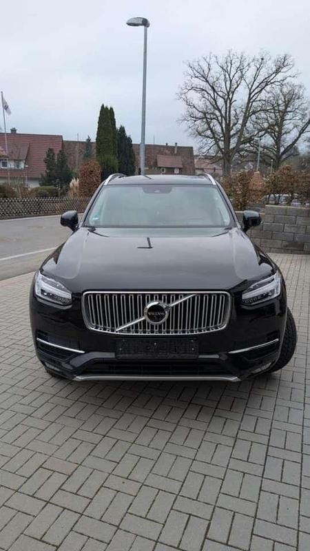 Gebraucht 2016 Volvo XC90 R-Design SUV | 25.000 € (Teuer) - Bild 1/4