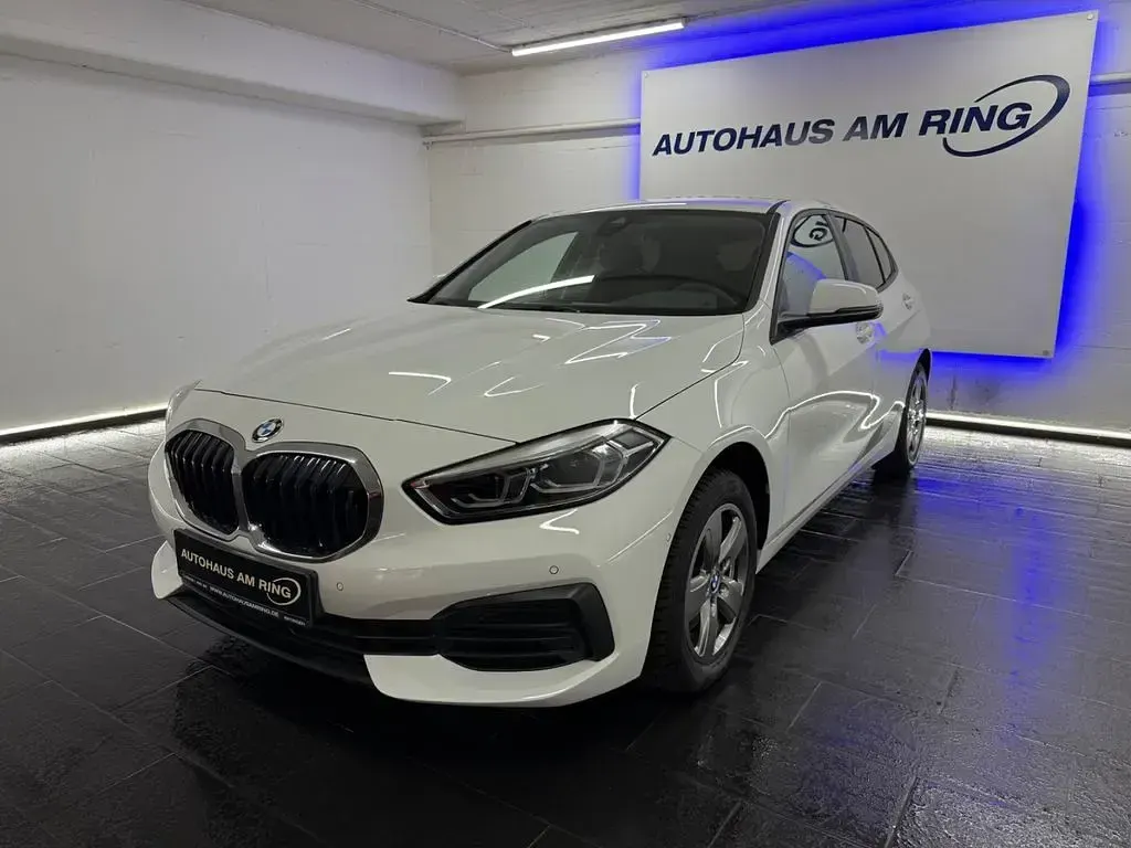 Gebraucht BMW 116 Sport Line 116 PS (85 kW) 2024 Weiß Kleinwagen