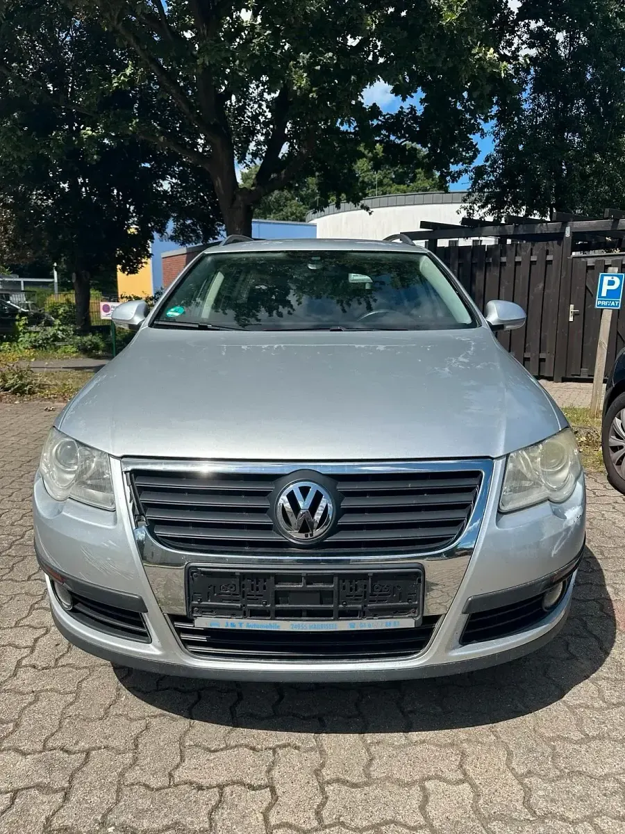 Gebraucht VW Passat Trendline 105 PS (77 kW) 2007 Silber Kombi