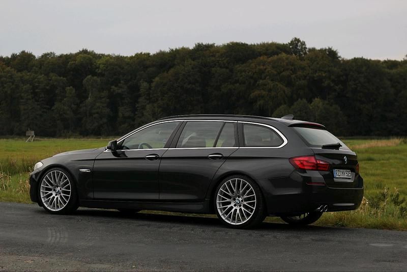 Gebraucht BMW 525 Comfort Edition 204 PS (150 kW) 2011 Grau Kombi