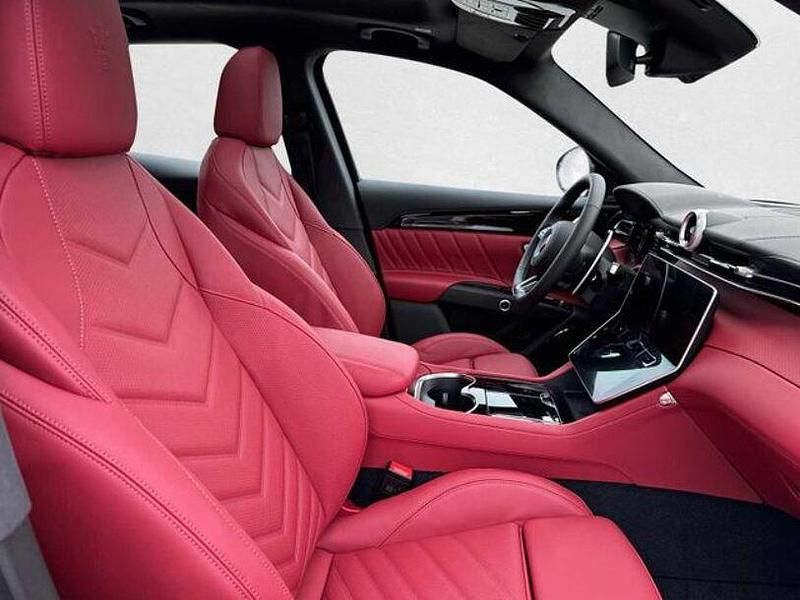 Gebraucht Maserati Grecale 330 PS (242 kW) 2024 Grigio lava SUV