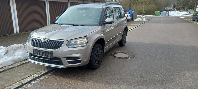 Gebraucht Skoda Yeti 110 PS (80 kW) 2015 Braun SUV