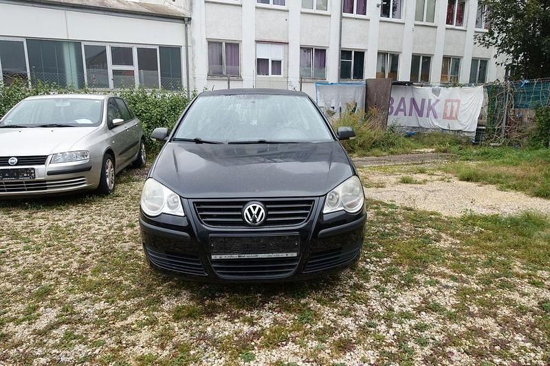 Schwarz Gebraucht 2007 VW Polo Limousine | 999 € (Superpreis) - Bild 1/4
