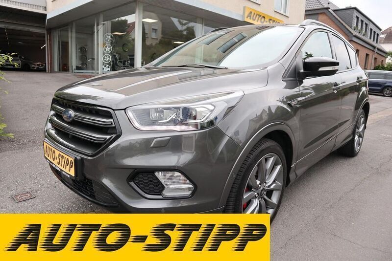 Grau Gebraucht 2019 Ford Kuga ST-Line SUV | 18.850 € (Etwas zu teuer) - Bild 1/3