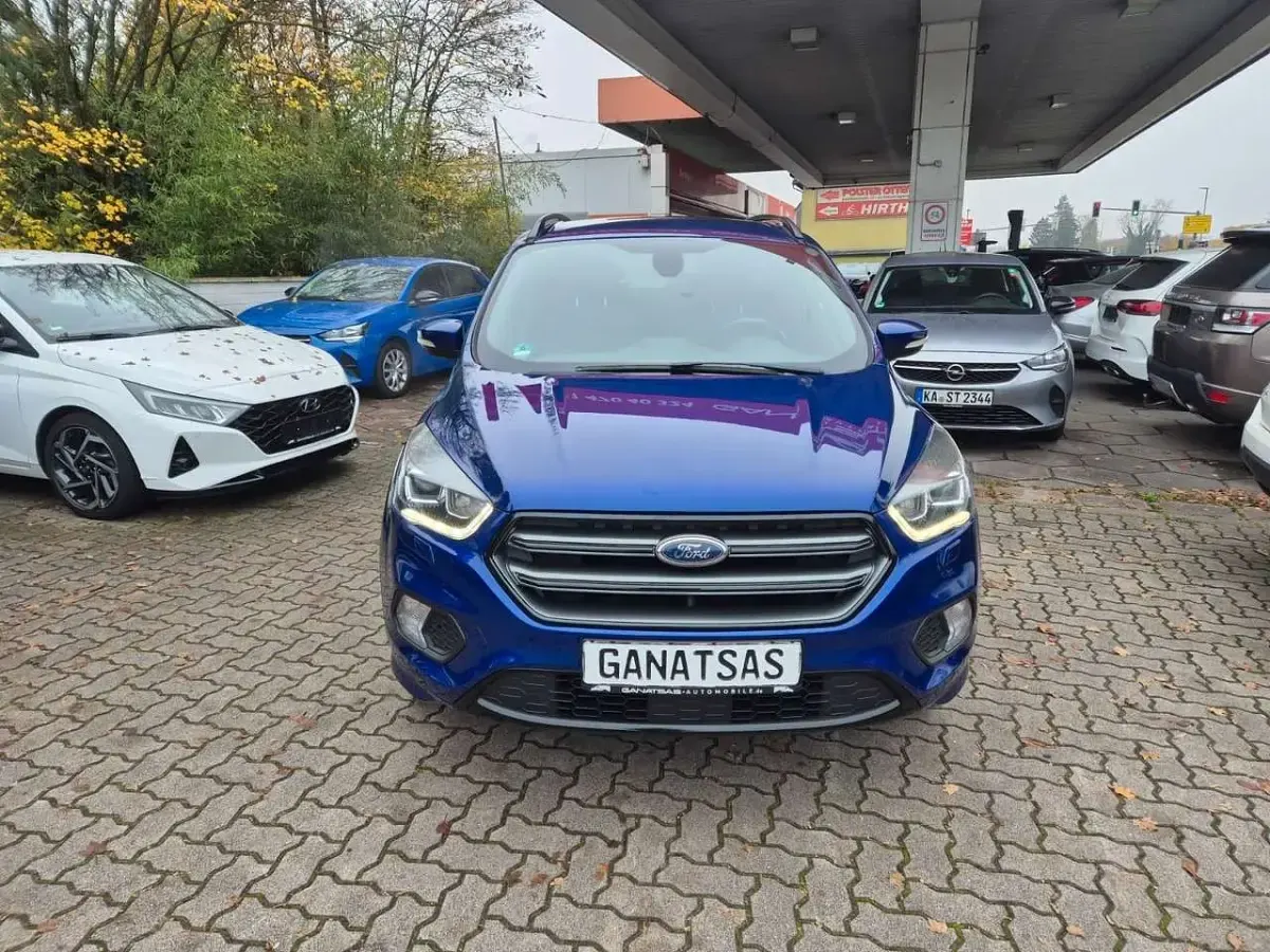 Gebraucht Ford Kuga ST-Line 150 PS (110 kW) 2017 Blau SUV