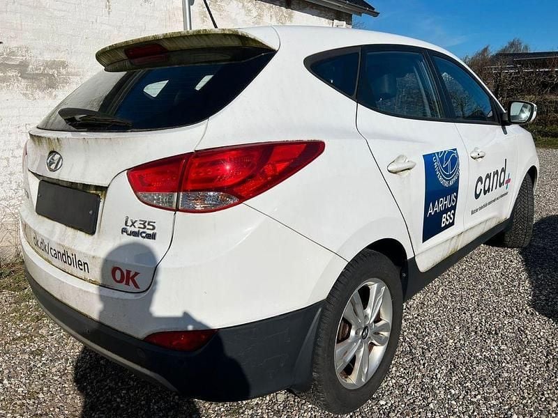 Gebraucht Hyundai ix35 Premium 136 PS (100 kW) 2016 Weiß SUV