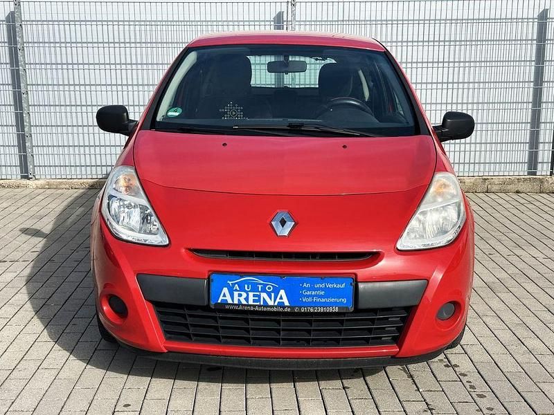 Gebraucht Renault Clio III 75 PS (55 kW) 2012 Rot Limousine