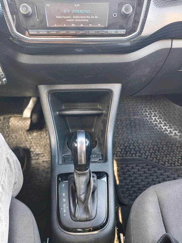 Gebraucht VW e-up! 61 kW (83 PS) 2021 Weiß Kleinwagen